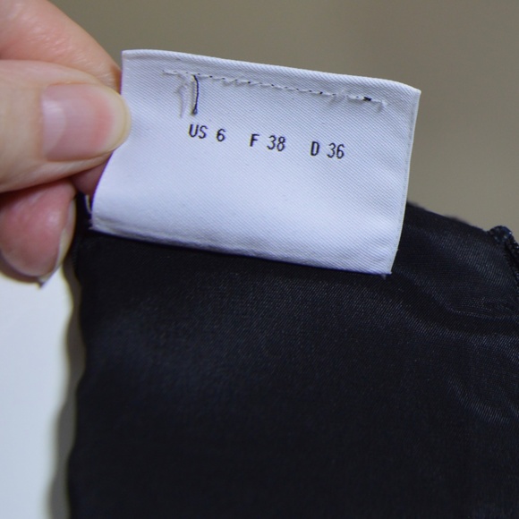 Akris Punto Black Beaded Appliqué Cocktail Dress  Size  6– Switzerland 🇨🇭 - Picture 13 of 16